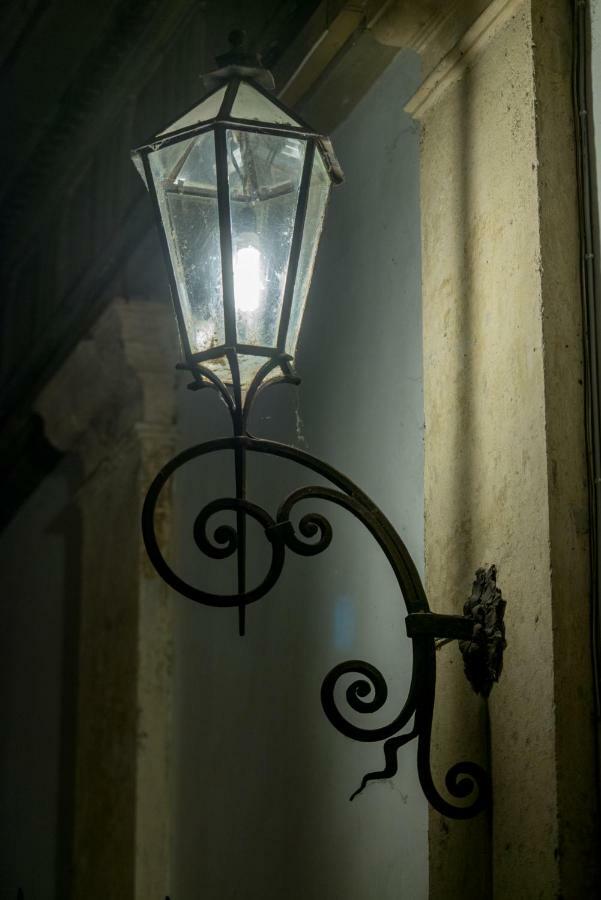 Il Cappello Di Giulietta Hotel เวโรนา ภายนอก รูปภาพ