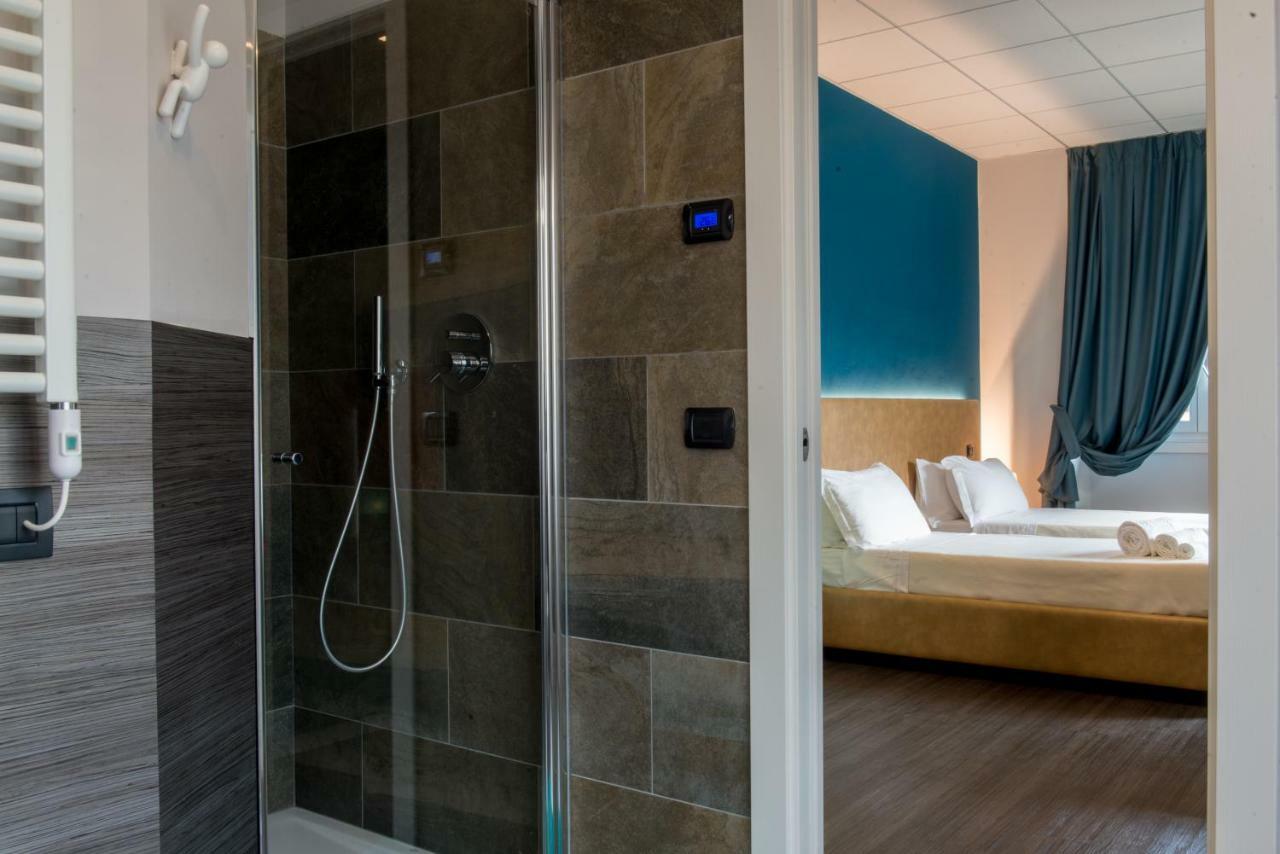 Il Cappello Di Giulietta Hotel เวโรนา ภายนอก รูปภาพ