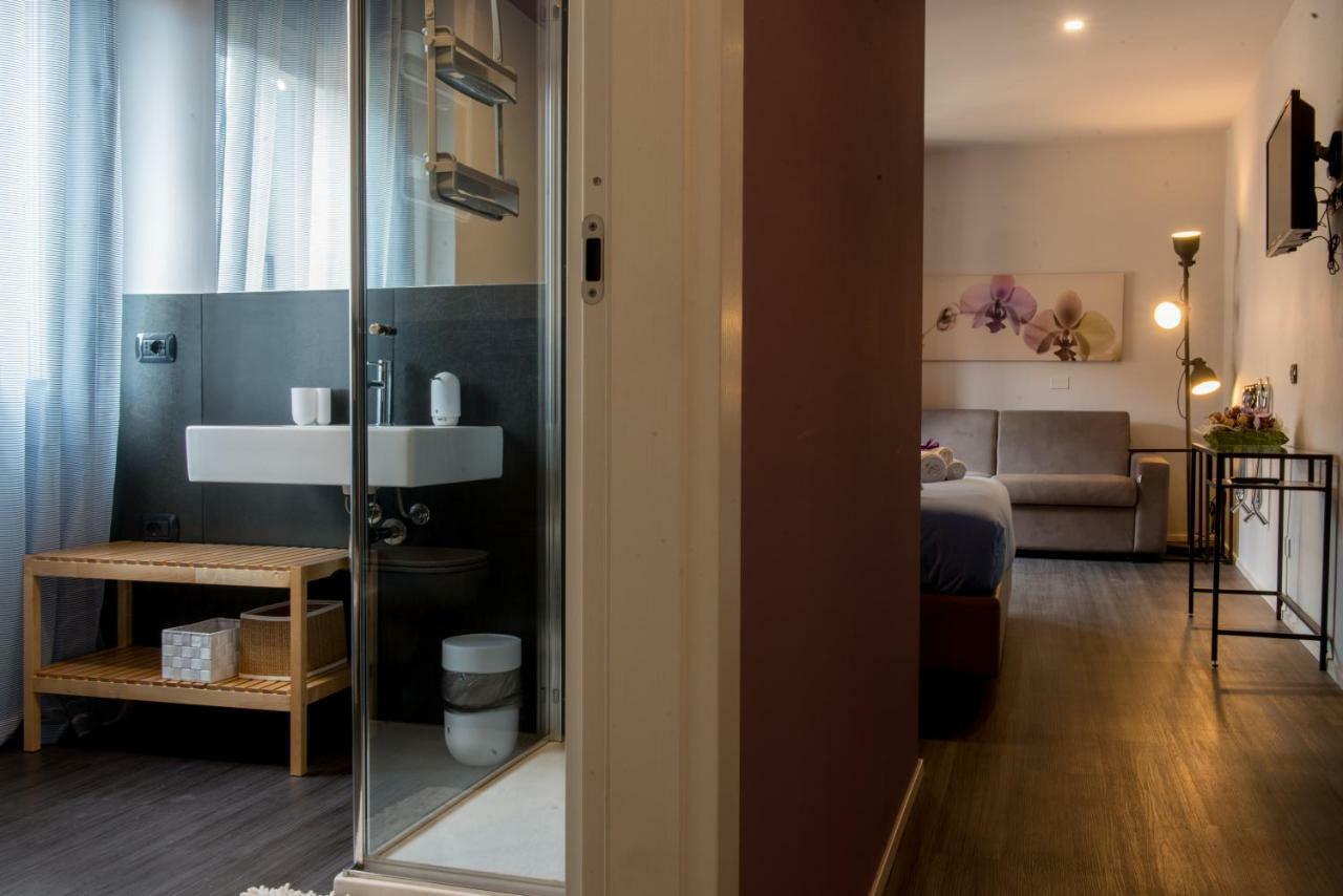 Il Cappello Di Giulietta Hotel เวโรนา ภายนอก รูปภาพ